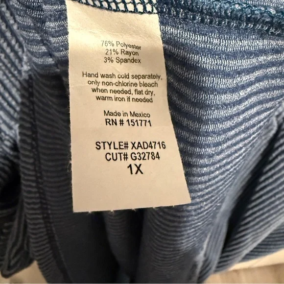 Gilli Soft Blue Hooded Dress Casual Coverups - Picture 10 of 10